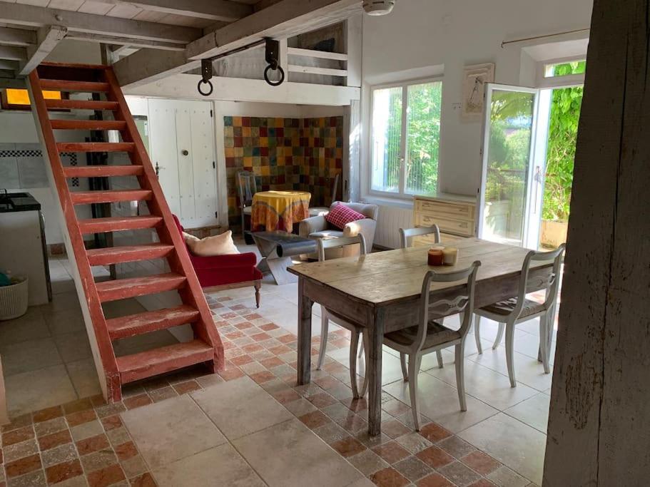 Le Tapis Vert - Loft Avec Jardin Auch Exterior photo